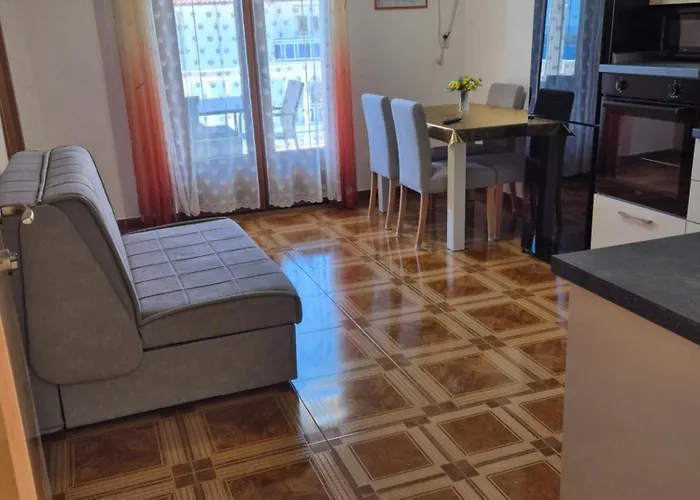 Apartmens Spiko 3* Хвар