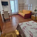 Apartmens Spiko Vendégház 3*