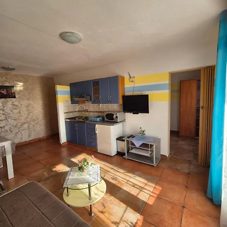 Apartmens Spiko 3* Хвар
